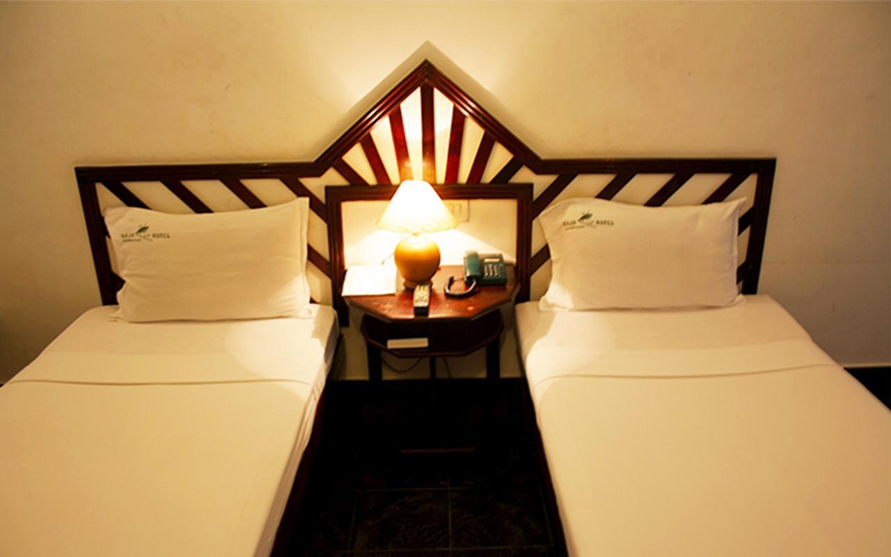 Raja Hotel Ковалам Екстериор снимка